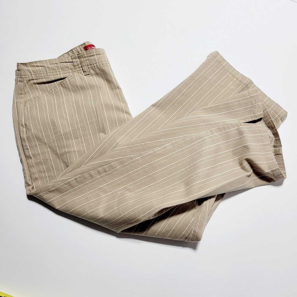 VTG Gloria Vanderbilt Khaki & White Pinstripe Stretch Capris Plus Size (16)